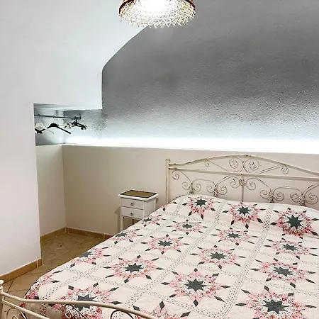 Holiday home Scorcio Di Mare